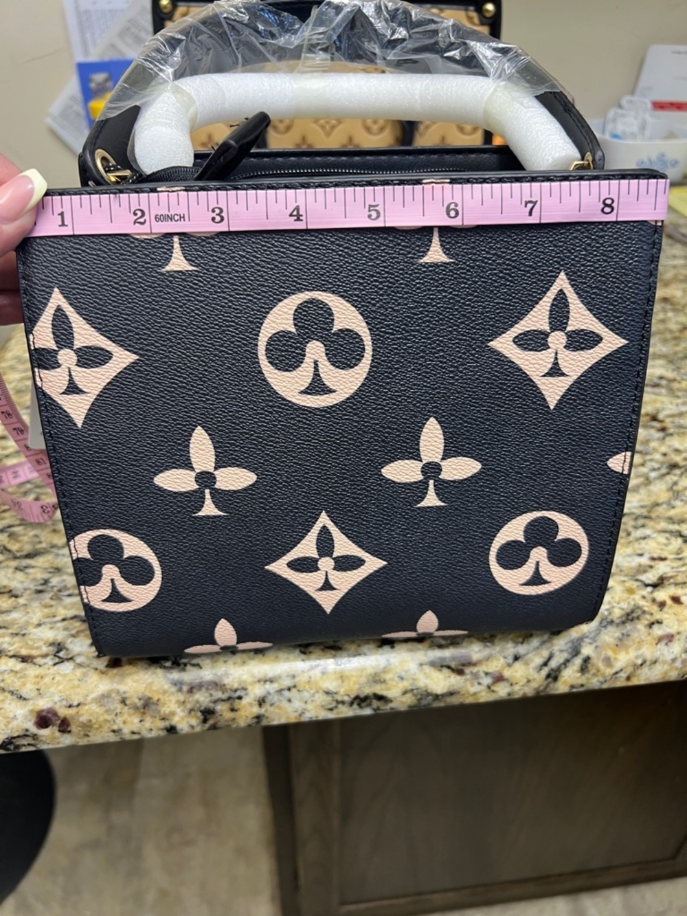 Black & Beige Crossbody Handbag with Matching Wallet – New - Picture 7 of 9